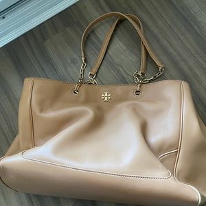 Tory burch brown tote w gold chains